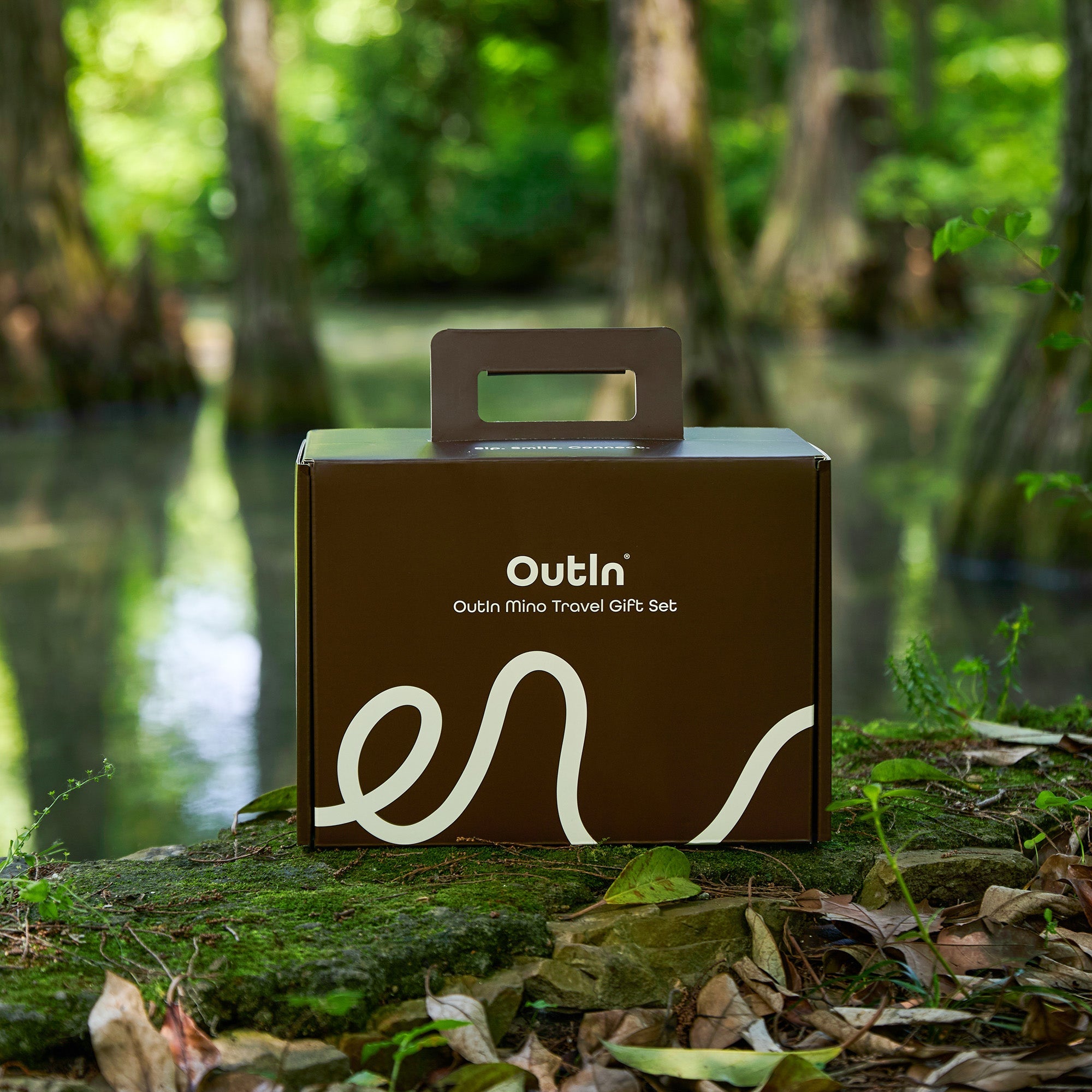 Set de regalo de viaje OutIn Mino (Preventa)