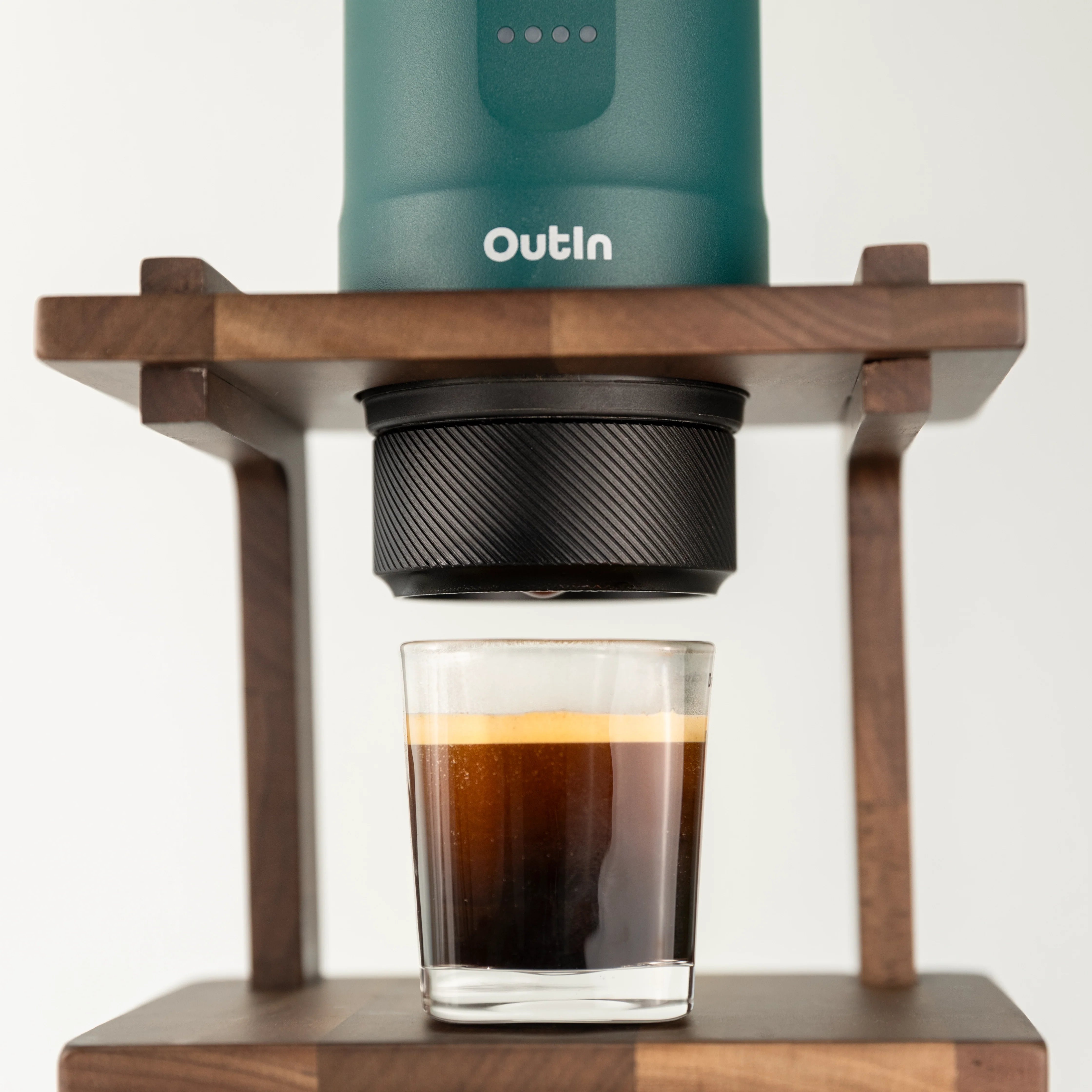 Outin Nano Basket Plus allows you to conveniently brew a double shot of espresso.
Outin Nano Basket Plus for brewing a double shot of espresso.
